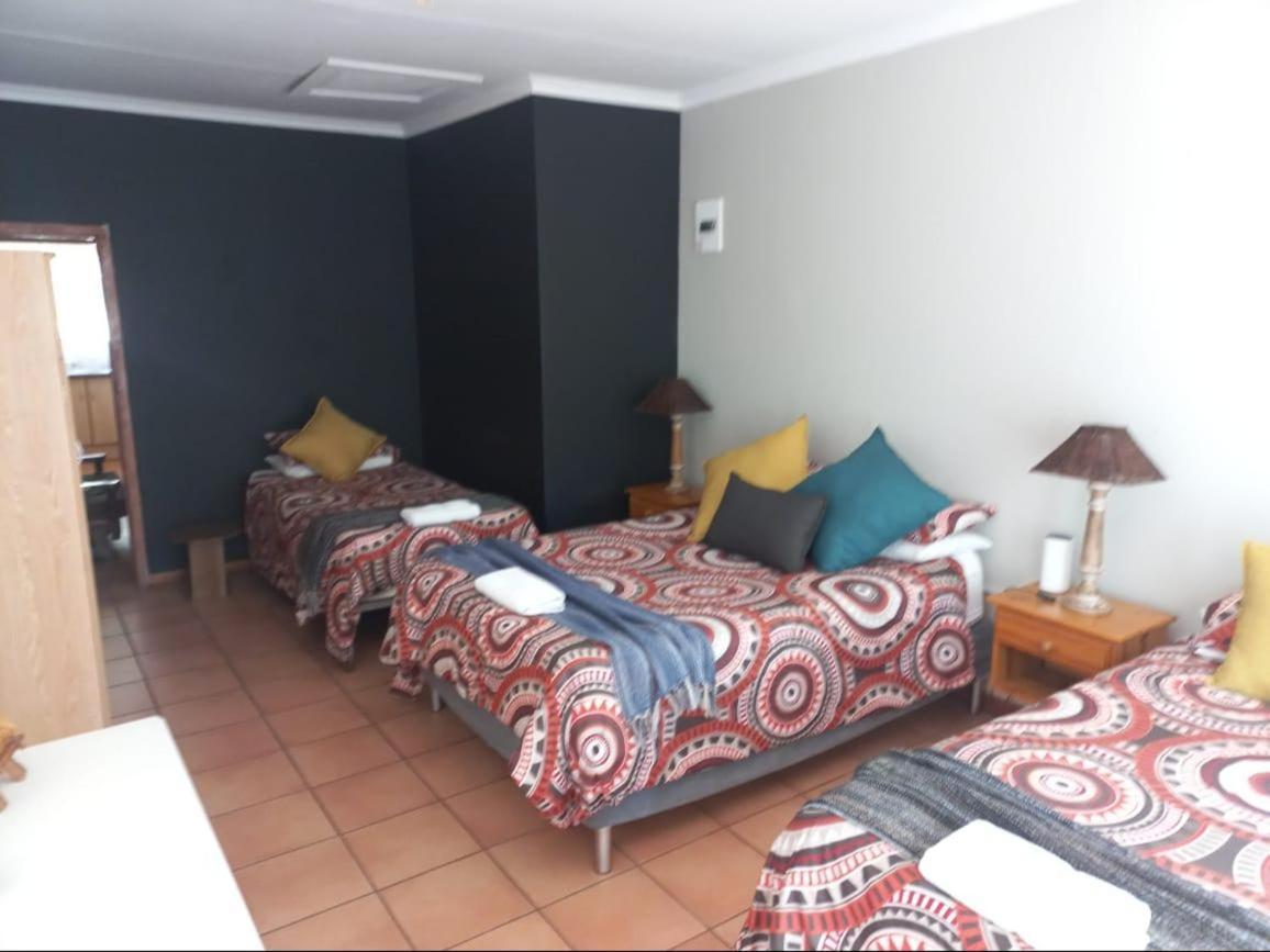 Anri Guesthouse Bloemfontein Exterior foto